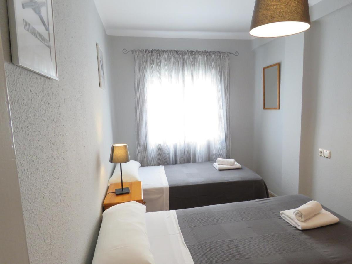 Apartamento Avenida ネルハ エクステリア 写真